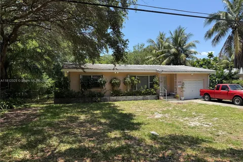 13240 NE 4th Ave, North Miami FL 33161