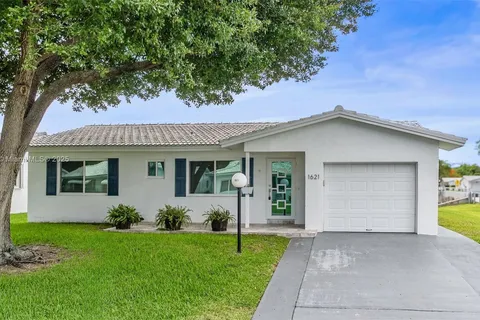 1621 NW 87th Ln, Plantation FL 33322