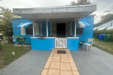 5660 NW 5th Ct, Miami FL 33127