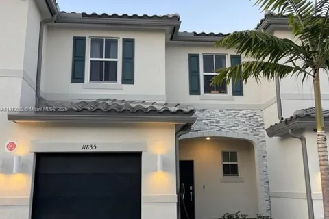 11835 NW 46th St, Coral Springs FL 33076