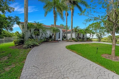 16650 SW 67th Pl, Southwest Ranches FL 33331