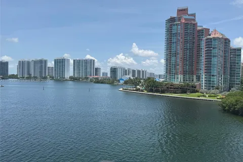 3530 Mystic Pointe Dr # 601, Aventura FL 33180