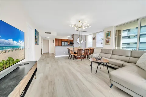 2080 S Ocean Dr # 301, Hallandale Beach FL 33009
