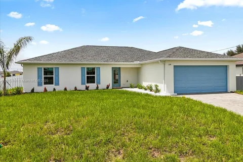 1119 NW 19th St, Cape Coral FL 33993