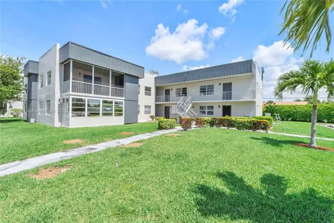 239 E Normandy  E # 1, Delray Beach FL 33484
