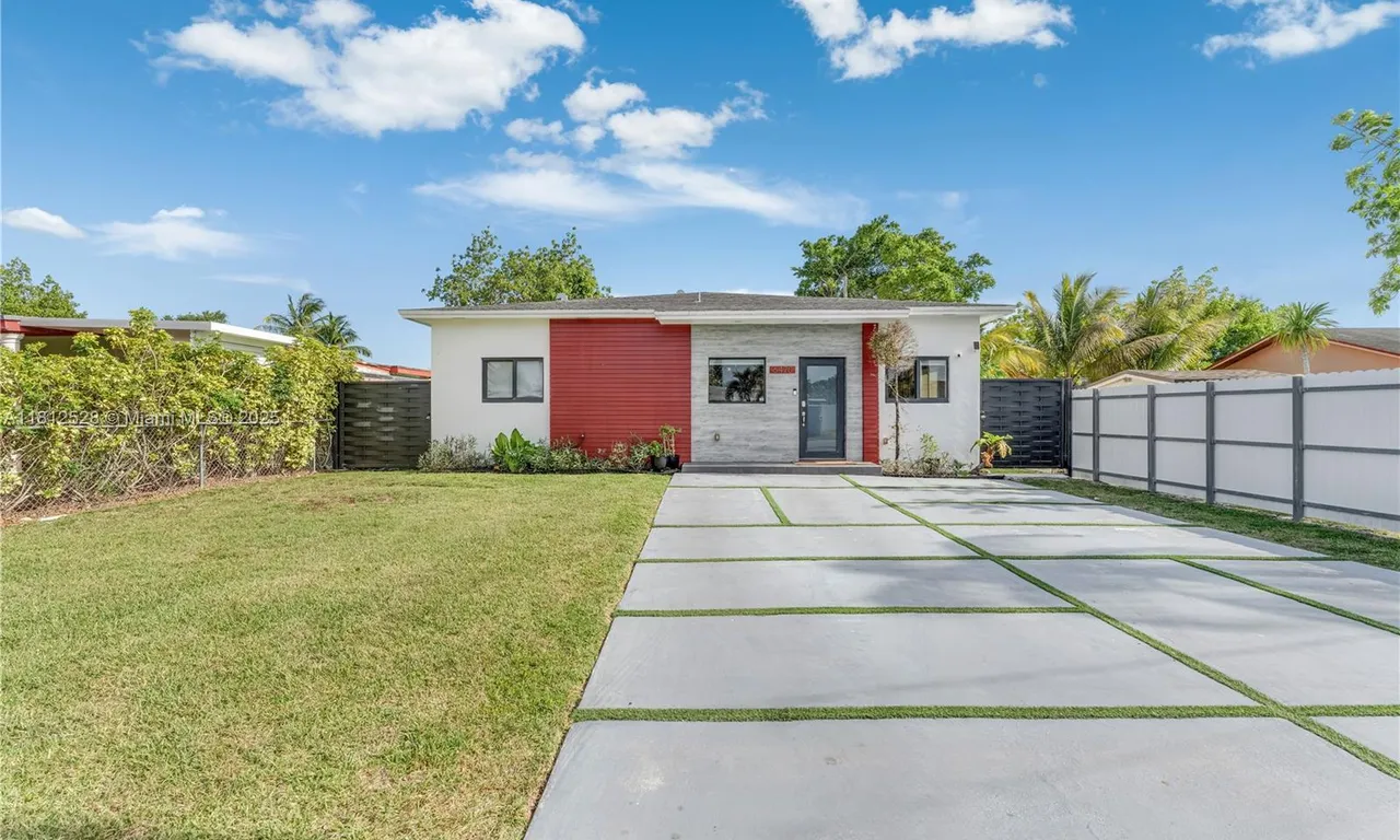 6470 SW 33rd Street, Miami FL 33155
