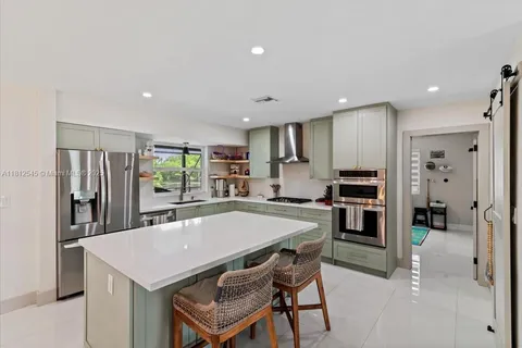 11000 NW 15th St, Pembroke Pines FL 33026
