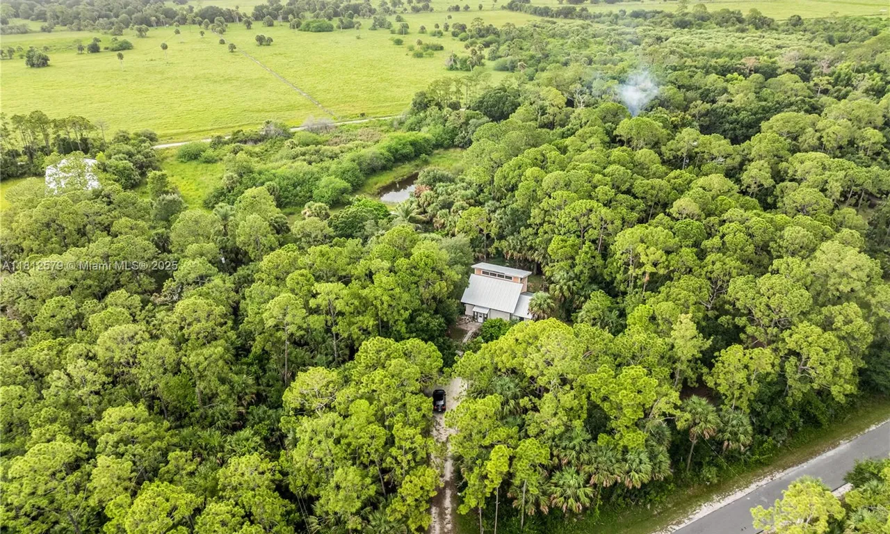 7900 SW Springhaven Ave, Indian Town FL 34956