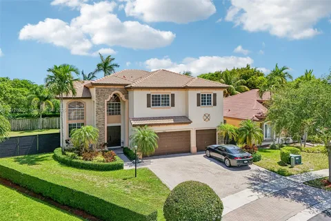 3582 NE 9th St, Homestead FL 33033