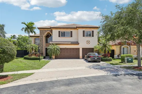 3582 NE 9th St, Homestead FL 33033