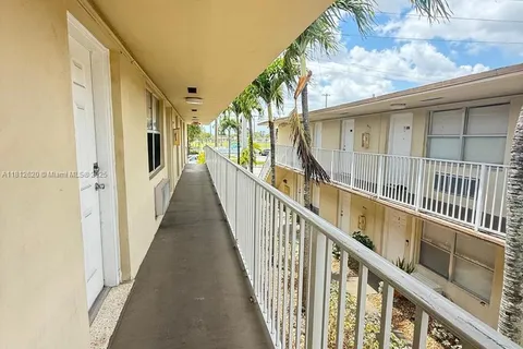835 W 29th St # 6, Hialeah FL 33012