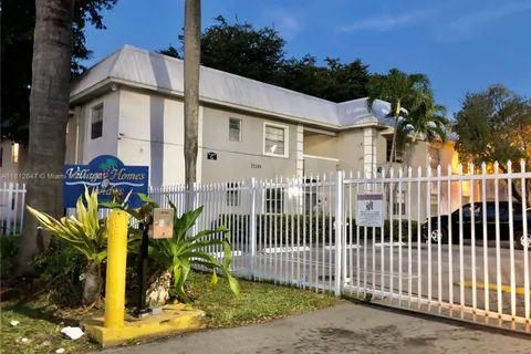 17255 SW 95th Ave # 349, Palmetto Bay FL 33157