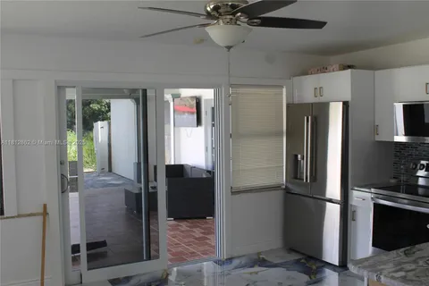 3626 Victoria Dr, West Palm Beach FL 33406