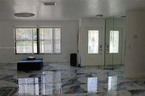 3626 Victoria Dr, West Palm Beach FL 33406