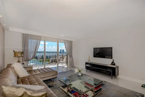 18151 NE 31st Ct # 1905, Aventura FL 33160