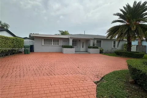 8331 SW 38th St, Miami FL 33155