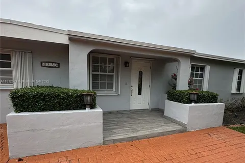 8331 SW 38th St, Miami FL 33155