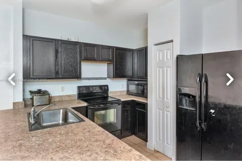 3546 NW 29th Ct, Lauderdale Lakes FL 33311
