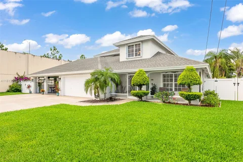 6459 Ungerer St, Jupiter FL 33458
