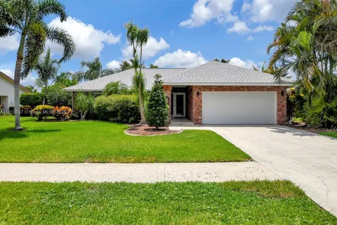 17301 Lake Park Rd, Boca Raton FL 33487