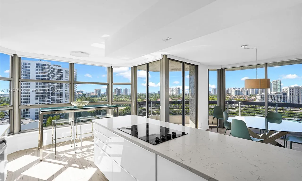 3530 Mystic Pointe Dr # 1206, Aventura FL 33180