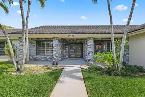 20141 NW 8th St, Pembroke Pines FL 33029