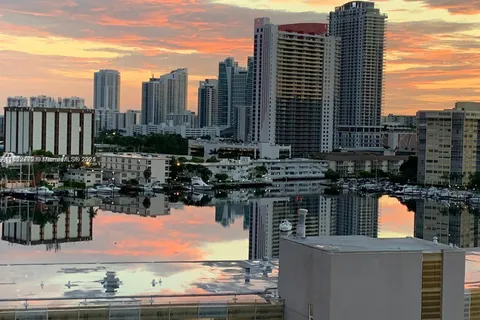 401 Golden Isles Dr # 1116, Hallandale Beach FL 33009