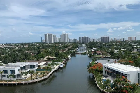 401 Golden Isles Dr # 1116, Hallandale Beach FL 33009