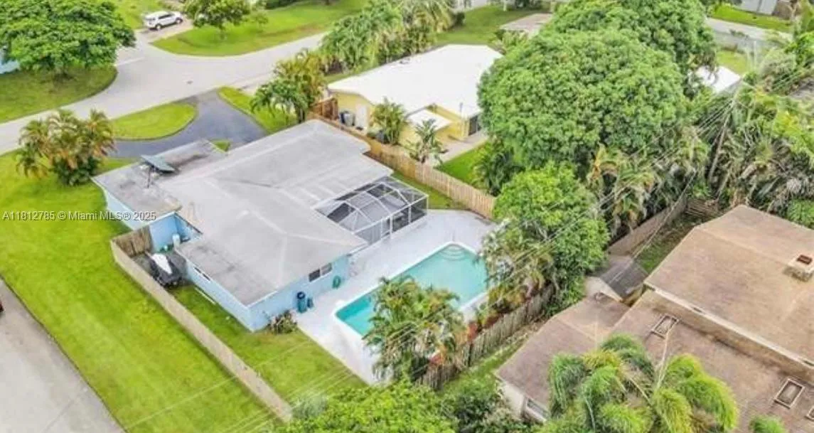 1601 SW 2nd Ave, Pompano Beach FL 33060