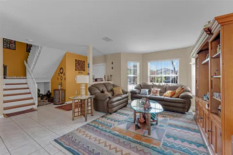 11715 SW 142nd Pl, Miami FL 33186