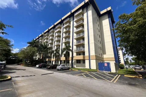 4550 NW 9th St # 118E, Miami FL 33126