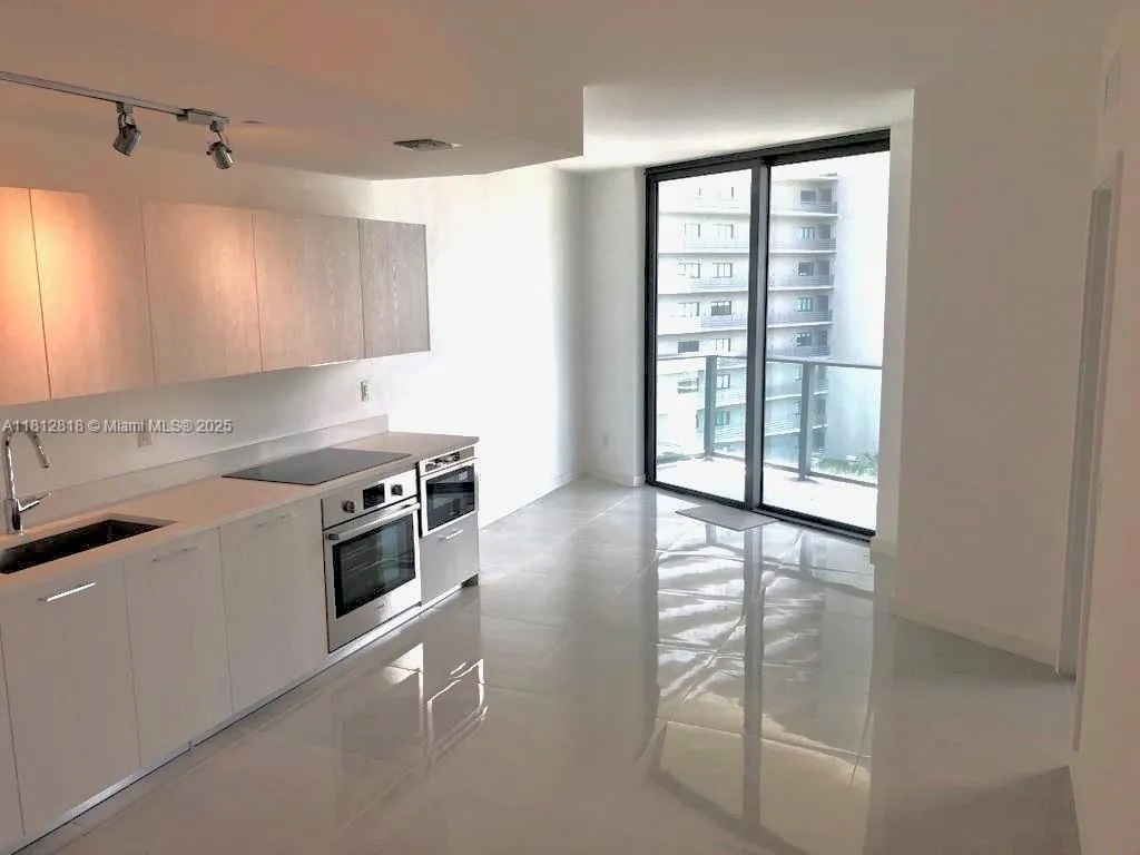 501 NE 31st St # 907, Miami FL 33137