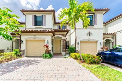 3420 W 92nd Pl, Hialeah FL 33018