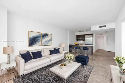 500 Brickell Ave # 400, Miami FL 33131