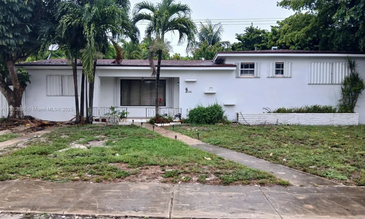 19441 NW 8th Ave # 3, Miami Gardens FL 33169