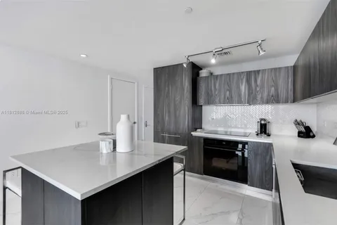 3131 NE 7th Ave # 2503, Miami FL 33137