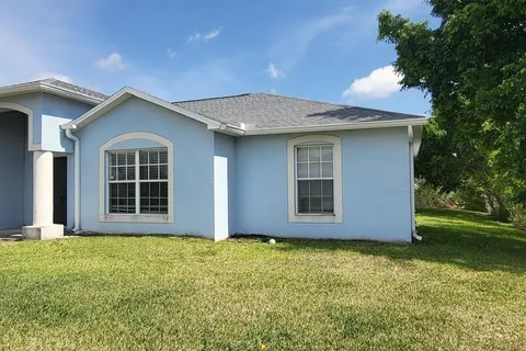 2022 NW 9TH TERRACE, Cape Coral FL 33993