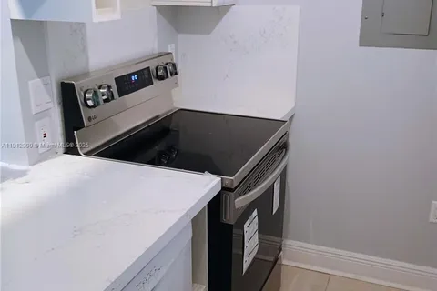275 NE 18th St # 303, Miami FL 33132