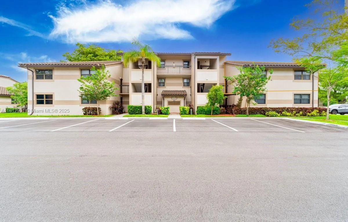 9939 Nob Hill Pl # 9939, Sunrise FL 33351
