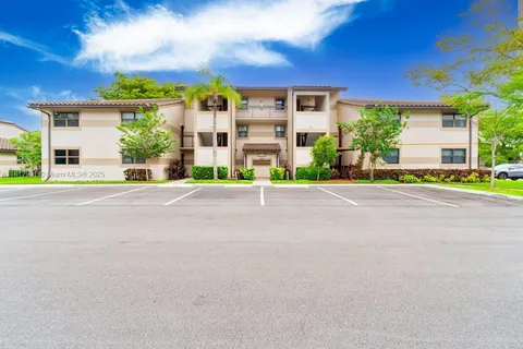 9939 Nob Hill Pl # 9939, Sunrise FL 33351