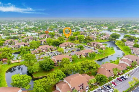 9939 Nob Hill Pl # 9939, Sunrise FL 33351