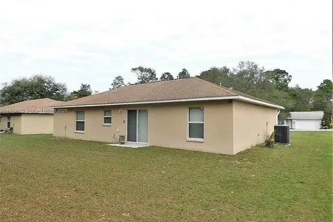 8 Pine Pass Drive, Ocala FL 34472