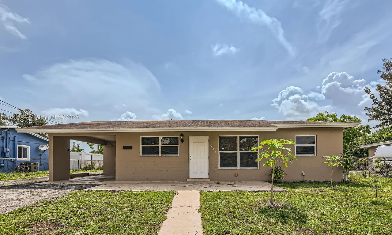 766 NW 35th Ave, Lauderhill FL 33311