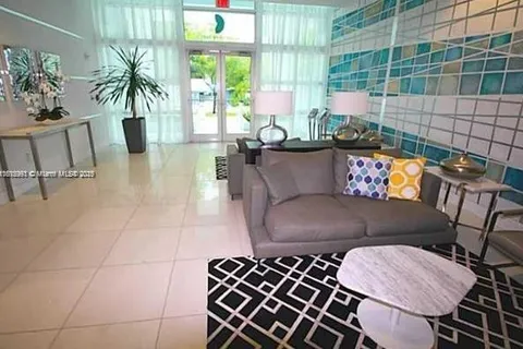 1723 SW 2nd Ave # 703, Miami FL 33129
