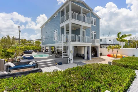 117 La Paloma Rd, Key Largo FL 33037