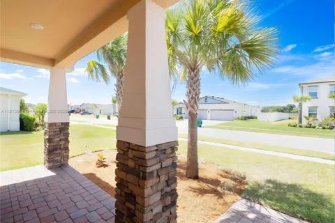 7599 NW Deysbrook Lane, Port St. Lucie FL 34987