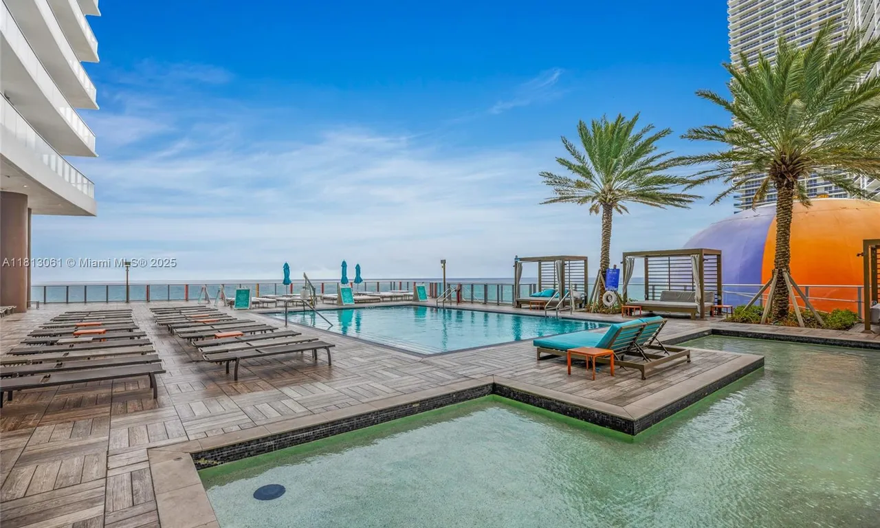 4111 S Ocean Dr # 1709, Hollywood FL 33019