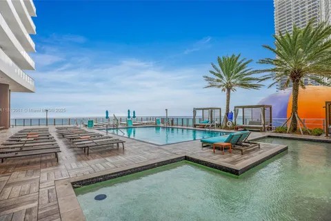 4111 S Ocean Dr # 1709, Hollywood FL 33019