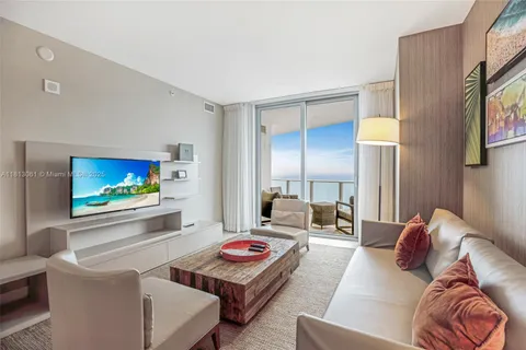 4111 S Ocean Dr # 1709, Hollywood FL 33019