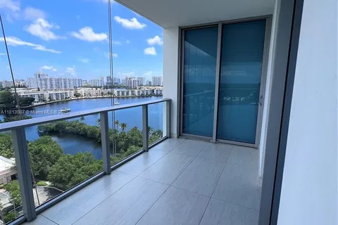 17301 Biscayne Blvd # 1402, North Miami Beach FL 33160